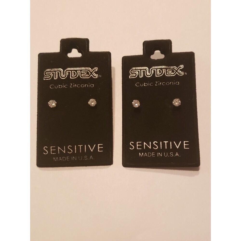 STUDEX Sensitive Stud Stainless Steel Earrings 3mm Cubic-Zirconia